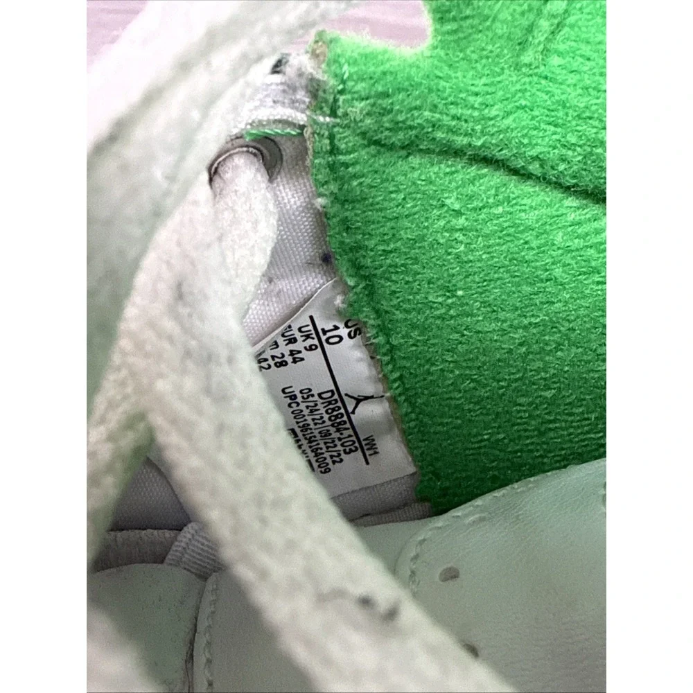 Air Jordan 2 Retro Men's Size 10 'Lucky Green' White DR8884-103